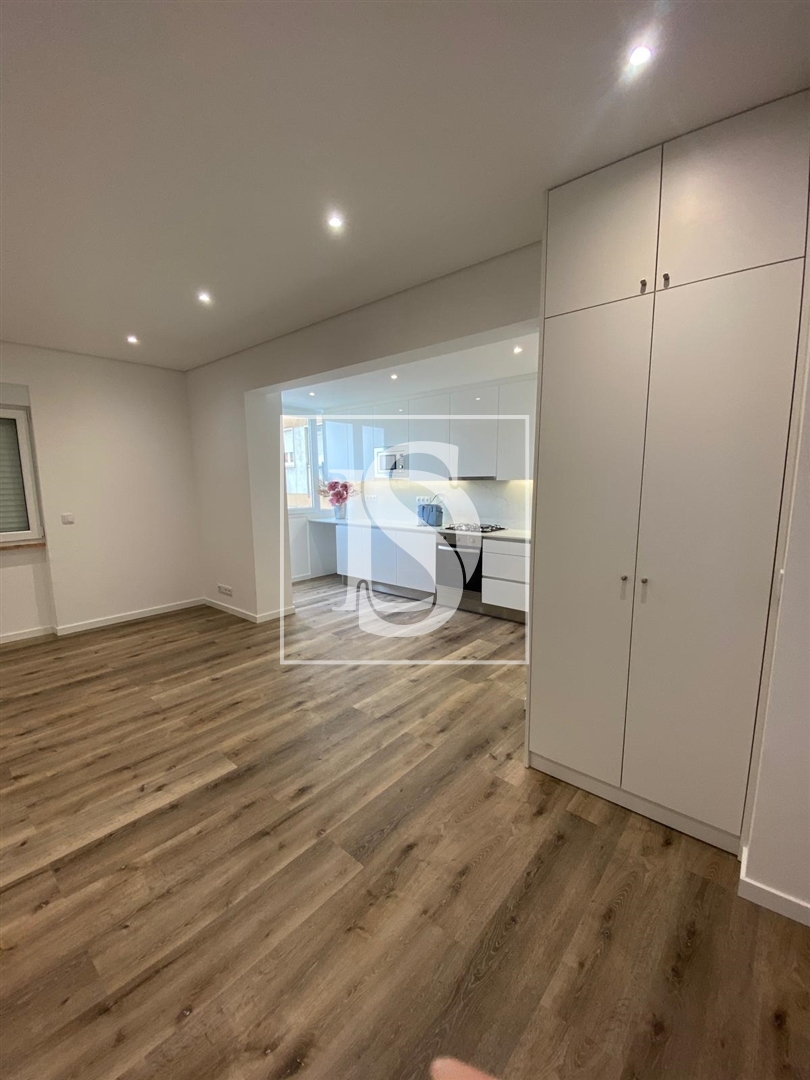 Apartamento T3 Para Venda em Loures