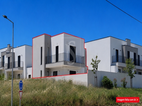 Comprar Moradia T3 Nova c/ Piscina em Arruda dos Vinhos