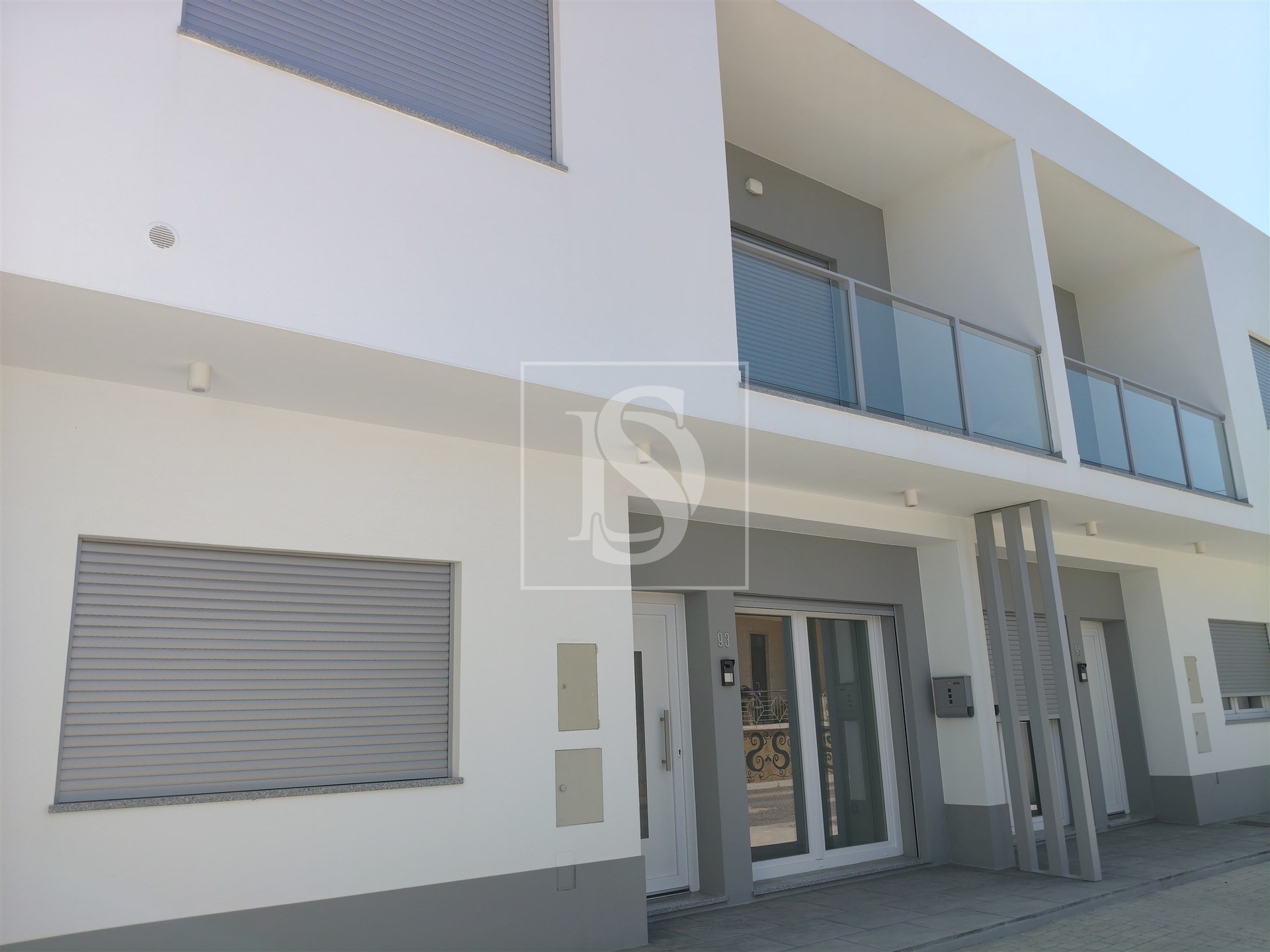 Moradia T4 Nova com Vista Mar na Atalaia | Design Contemporâneo | A 2 Minutos da Lourinhã